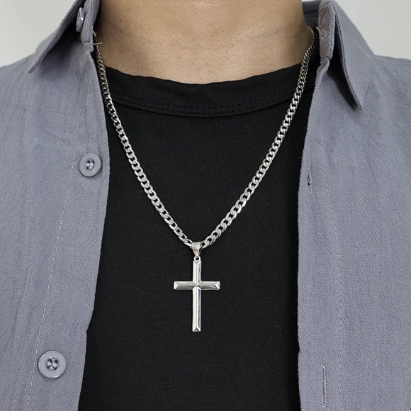 925 Sterling Silver Cross Chain Necklace - Picture 5 of 6